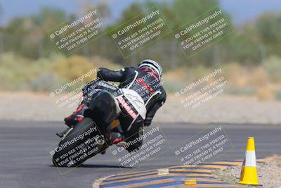 media/Sep-25-2023-Moto Forza (Mon) [[81ffa65e0a]]/B-C Group/Session 4 (Turn 2 Backside)/